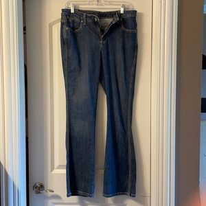 Size 8 Aura Wrangler bootcut jeans